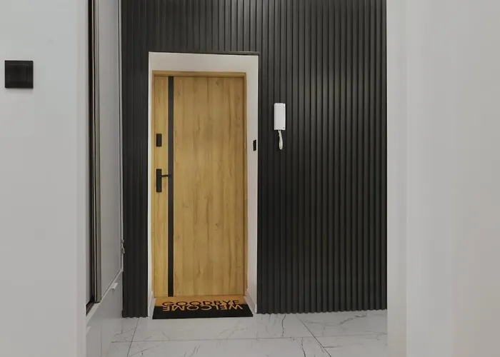 Monjana Premium Rynek * Βρότσλαβ